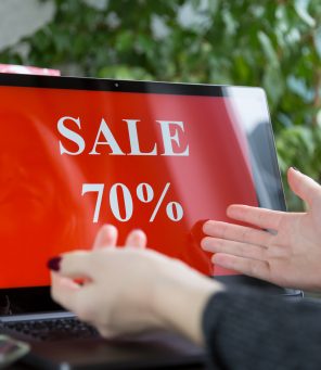 shopping-2025-03-08-21-41-19-utc